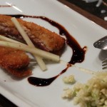 χέλι μαριναρισμένο σε σόγια με ταρτάρ από κουνουπίδι και μήλο