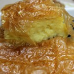 galaktompoureko γαλακτομπούρεκο