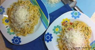 skordati-makaronada-kolokuthakia